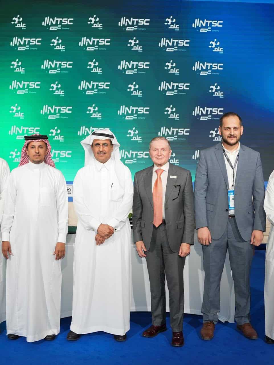 شراكة بين "علم" و"بترومين" لتقديم حلول رقمية