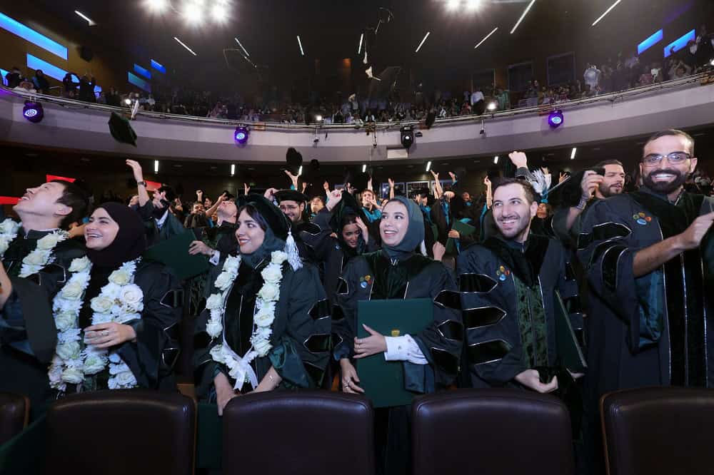 "كاوست" تحتفل بدفعة جديدة من الخريجين والخريجات