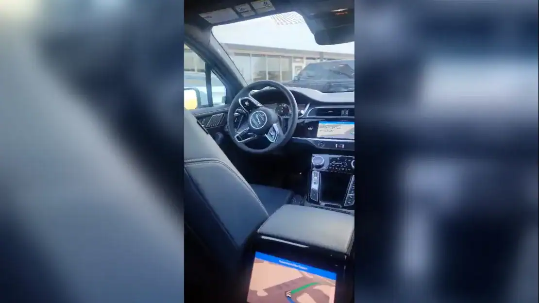 سيارة ذاتية