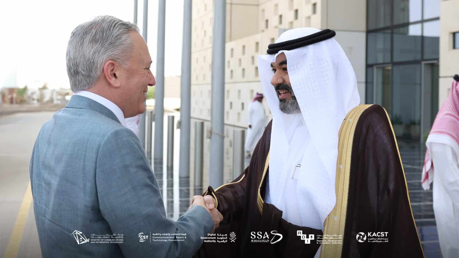 شراكة إستراتيجية بين السعودية وأمريكا في الذكاء الاصطناعي