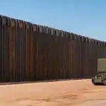 أول روبوت مسلح بالميكروويف