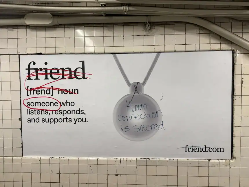 Friend pendant