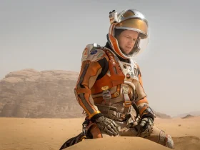 مات ديمون في فيلم The Martian